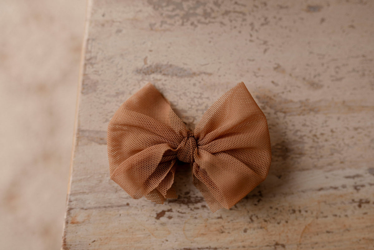 Mocha Bow