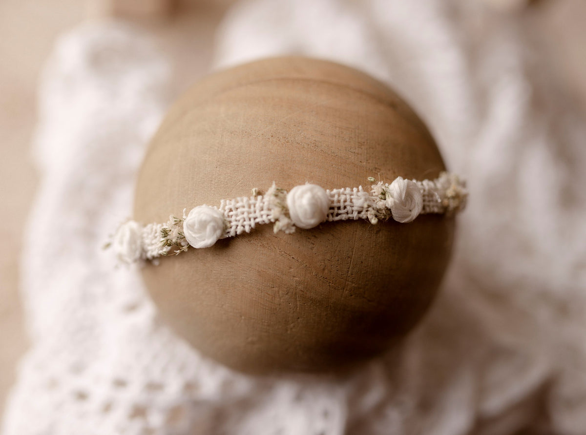 Vintage Lace Halo Collection