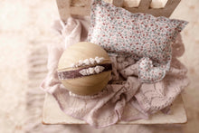 Load image into Gallery viewer, Lilac Collection
