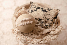 Load image into Gallery viewer, Vintage Bloom Collection
