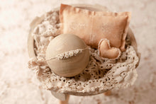 Load image into Gallery viewer, Blooming Peach Collection
