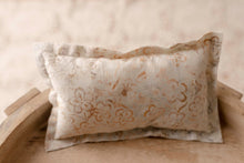 Load image into Gallery viewer, Soft Floral Vintage Collection
