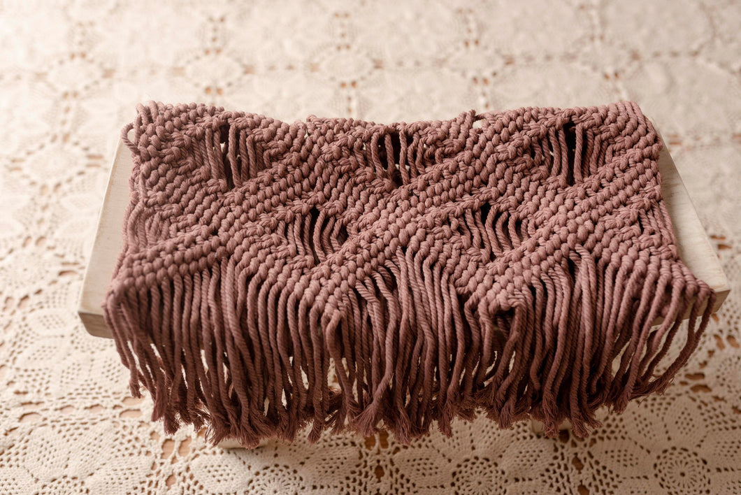 Mauve Macrame Layer