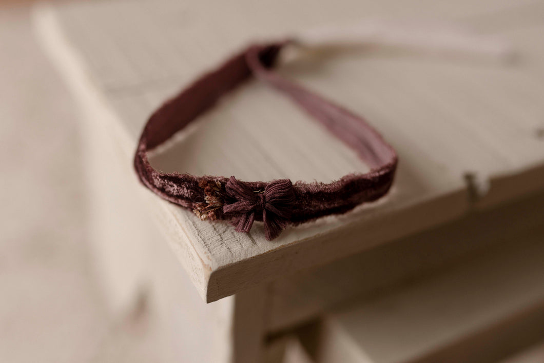 Chocolate Mauve Bow Velvet Tieback