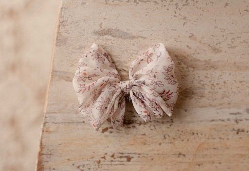 Sweet Pea Bow