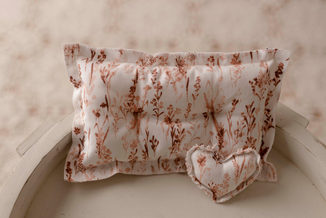Rosie Floral Pillow + Micro Heart