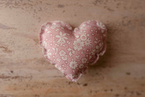 Dusty Pink Floral Mini Heart